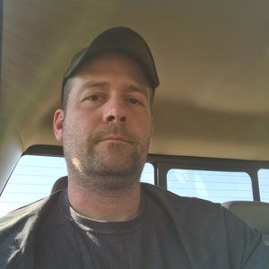 Meet your Posher, Johnem